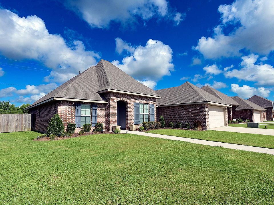 1st image of 217 Brianna Dr