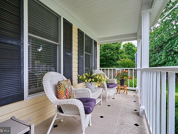 4th image of 8801 Black Alder Dr