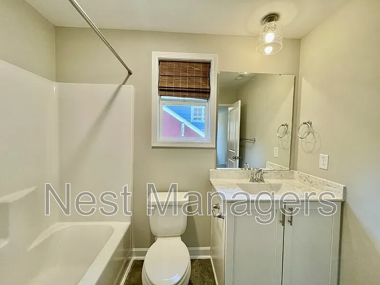1102 Norwood St — Photo 27