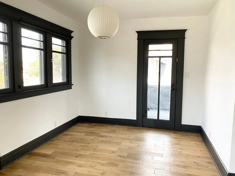 1548 W 48th St — Photo 24