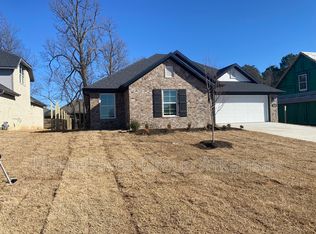 3301 Rosecomb St, Springdale, AR 72764