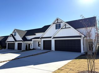 3248 Green Turtle Ln NE, Cleveland, TN 37323