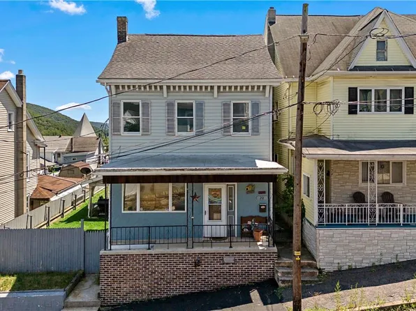20 Clay St, Tamaqua, PA 18252