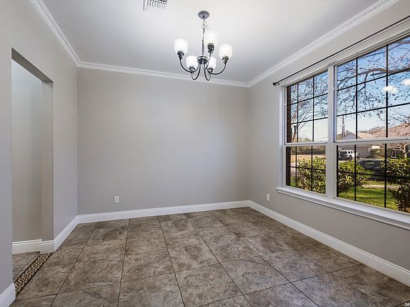 4th image of 105 Tierra Grande