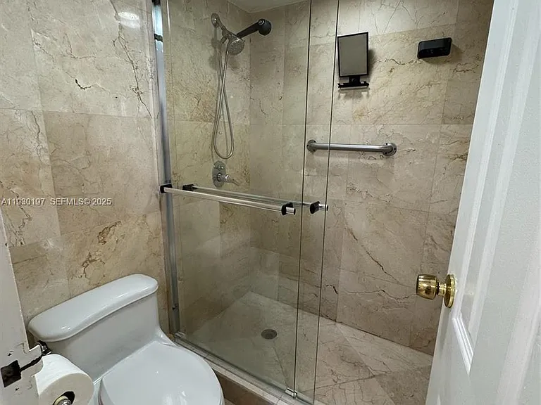 100 Bayview Dr #309 — Photo 28
