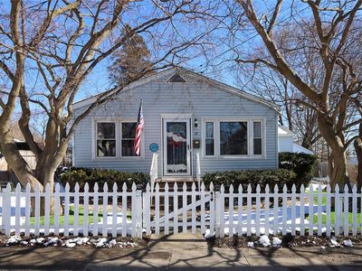 37 Folsom Avenue, Huntington Station, NY, 11746