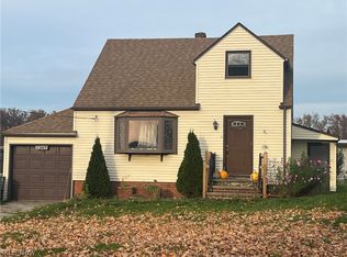 1367 Bellview St, Wickliffe, OH 44092