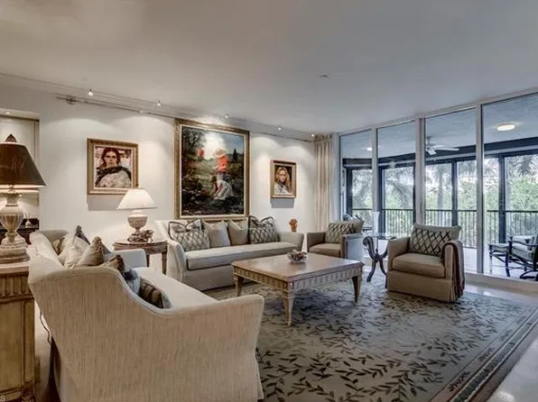 8787 Bay Colony Dr APT 305, Naples, FL 34108