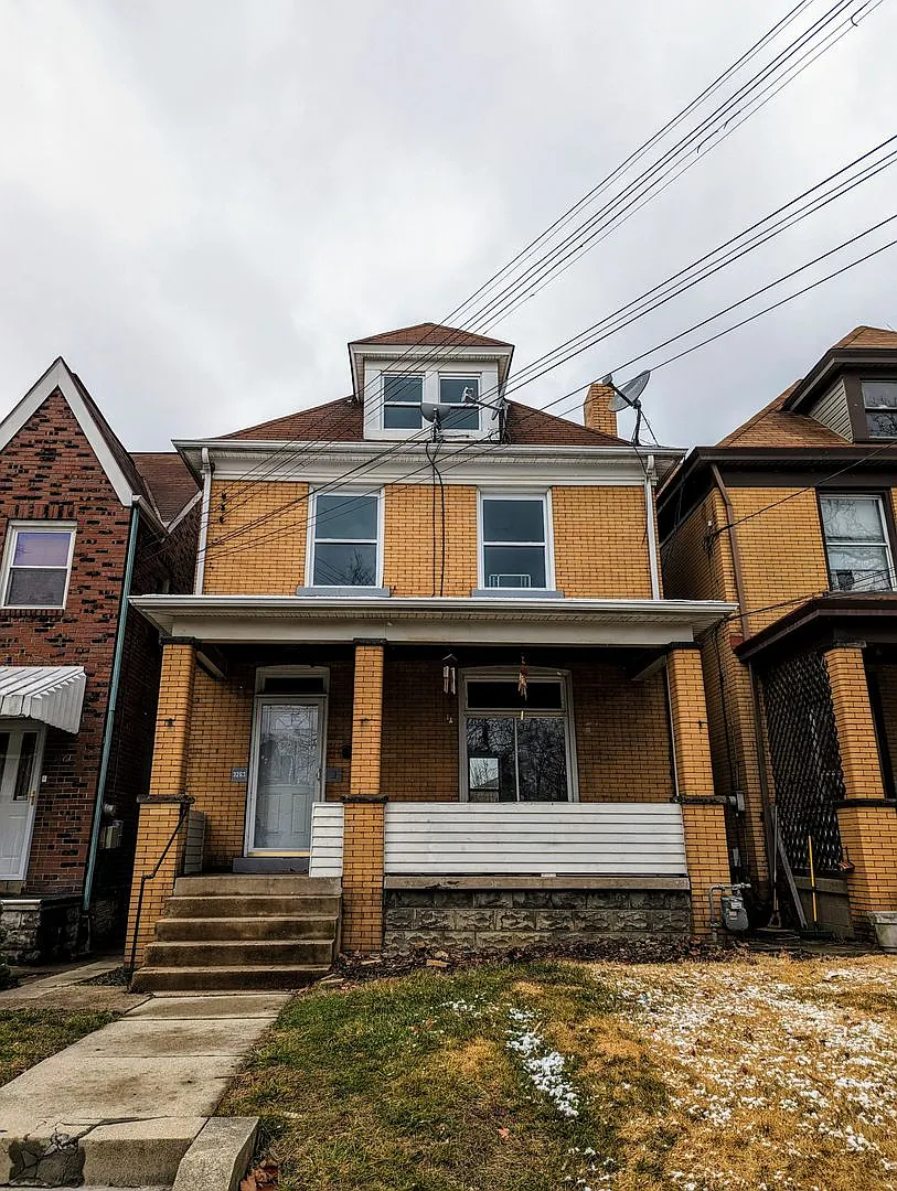 3263 Ashlyn St photo 1