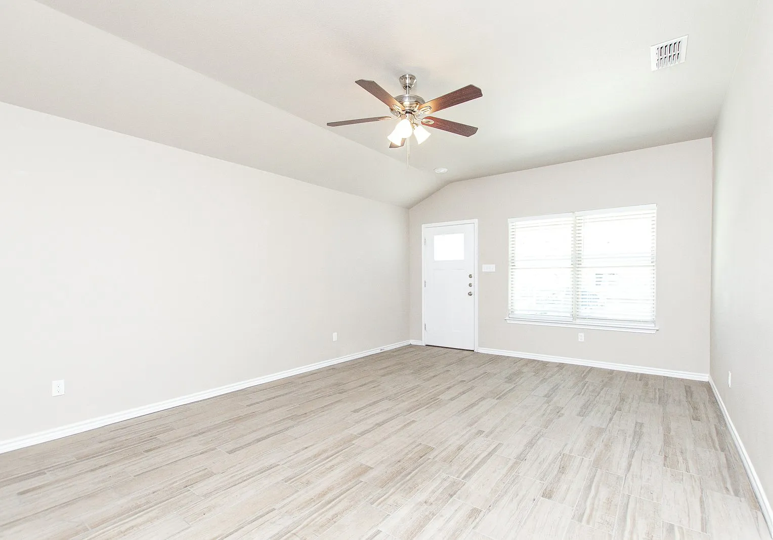 2551 Leroy Lane, Unit B — Photo 4