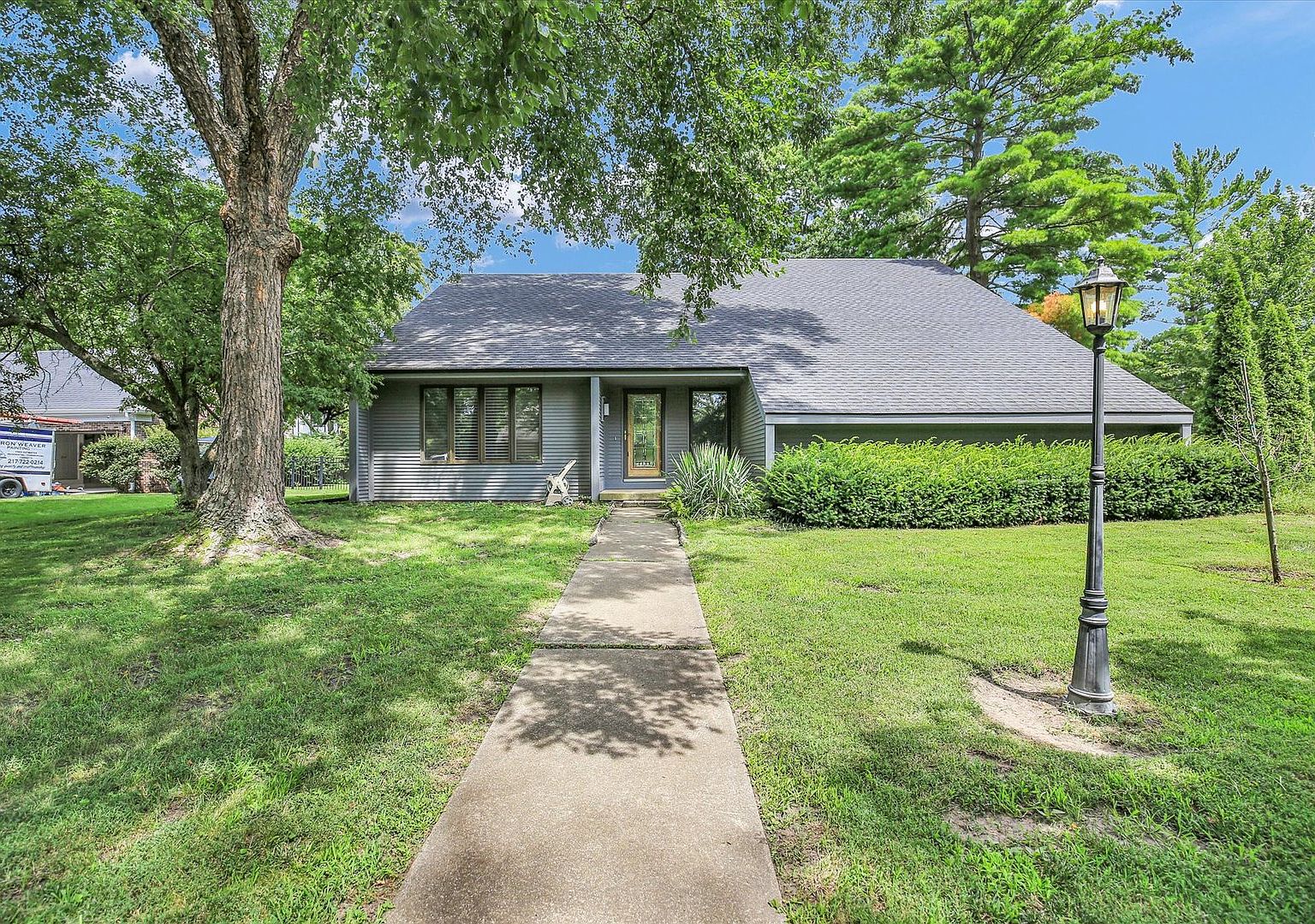 1912 Trout Valley Dr