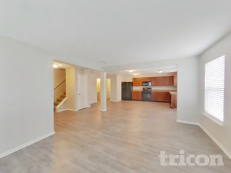 10152 Golden Dr — Photo 3