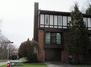 238 Woodbridge Dr, Pittsburgh, PA 15237