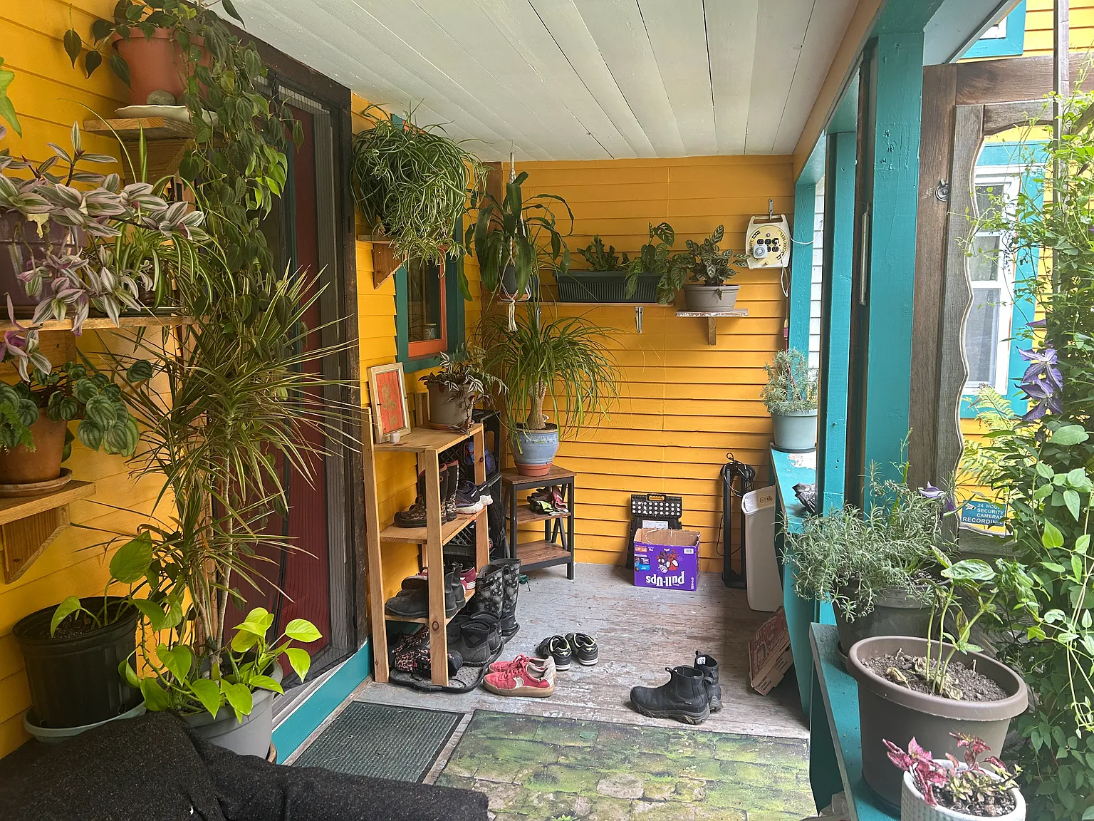3 bed, 1150 sqft, $850 — Photo 4