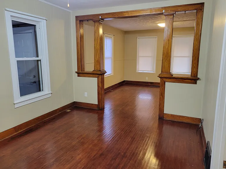 33 N Marion St — Photo 7