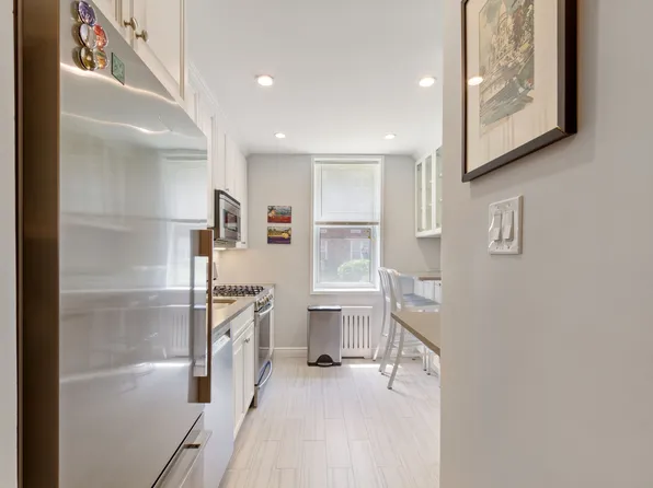 9201 Shore Road image 7 of 18