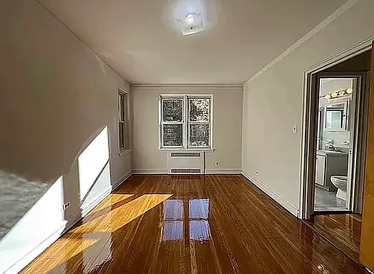 Rented by Contact Realty | media 8