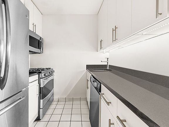 3rd image of 330 E 38th St APT 19F