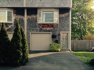 31 Barnard St #B, Marblehead, MA 01945