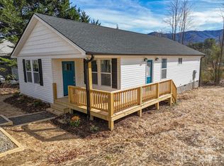 17 Avena St, Black Mountain, NC 28711
