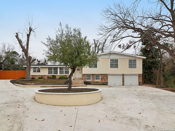 4th image of 4921 Hodges