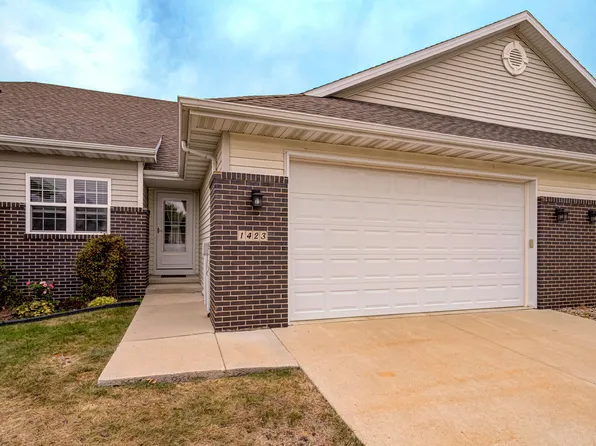 1423 Prairie Dr, Story City, IA 50248