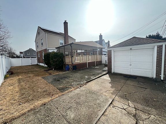 3rd image of 12004 224th St