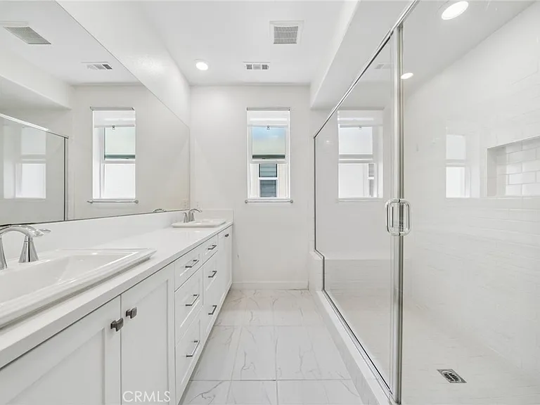 212 Denali — Photo 12