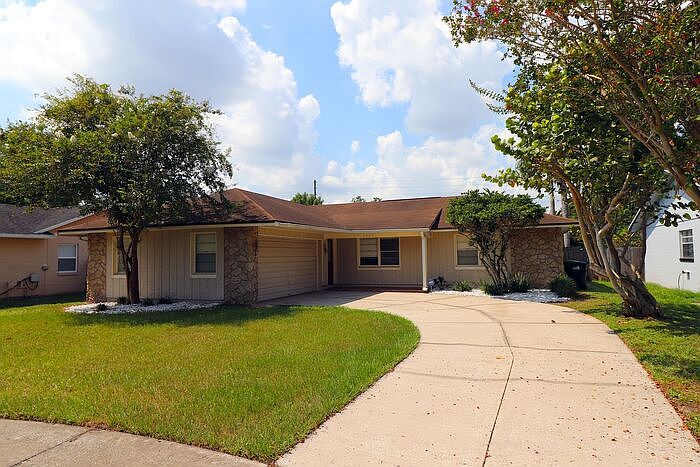 1st image of 3360 Knottypine Ave