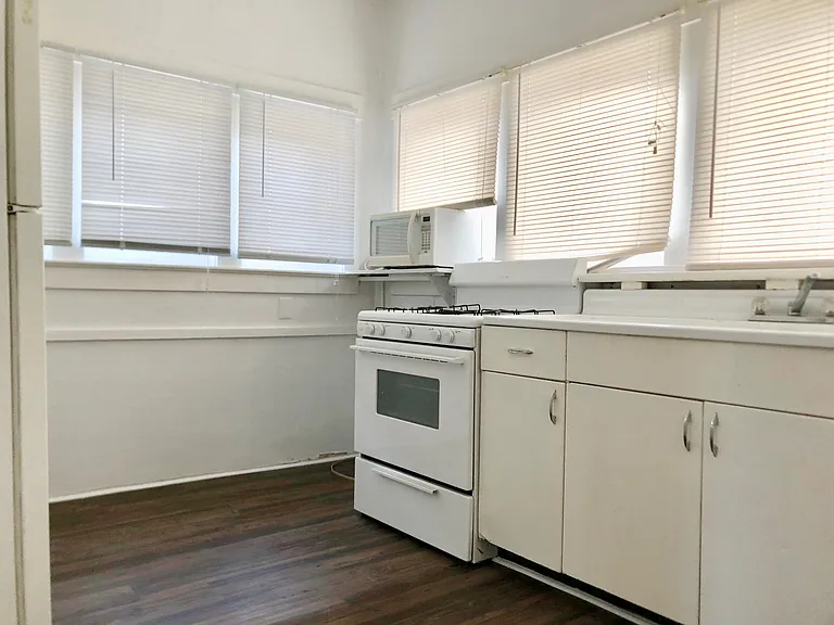 117 High St NE — Photo 19