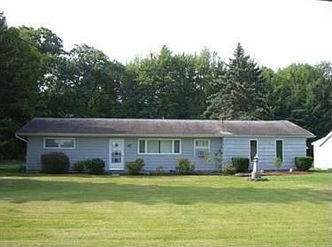 1st image of 47 Edgewood Dr