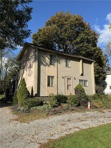 742 Glen Eden Rd, Zelienople, PA, 16063