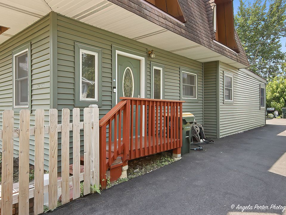 1st image of 42680 N Lake Dr