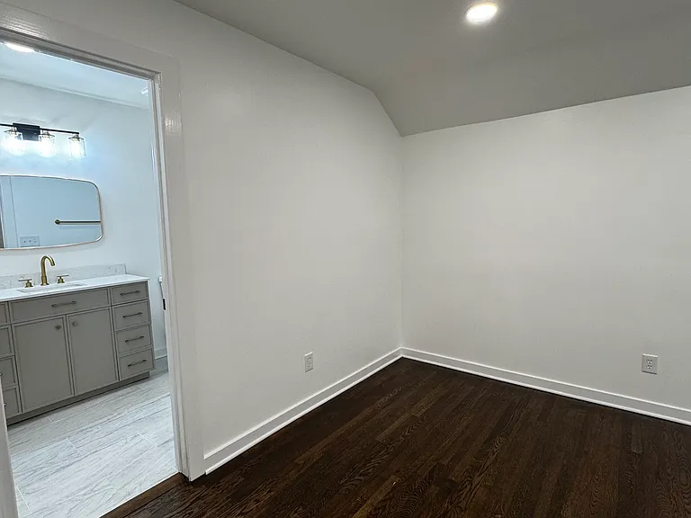 3732 Bellefontaine Ave — Photo 25