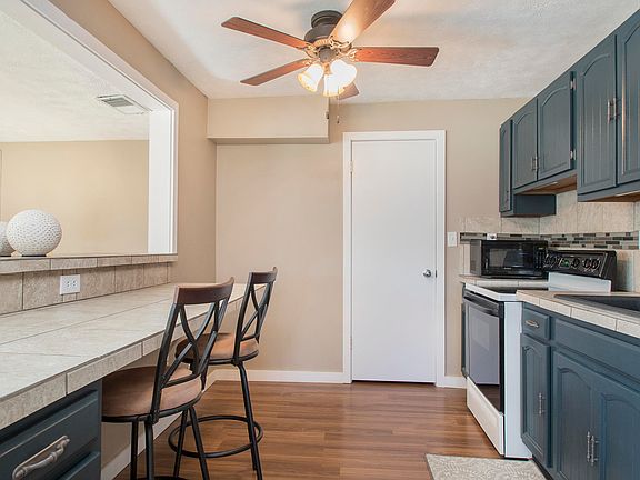 5th image of 68128 Shirley Ln