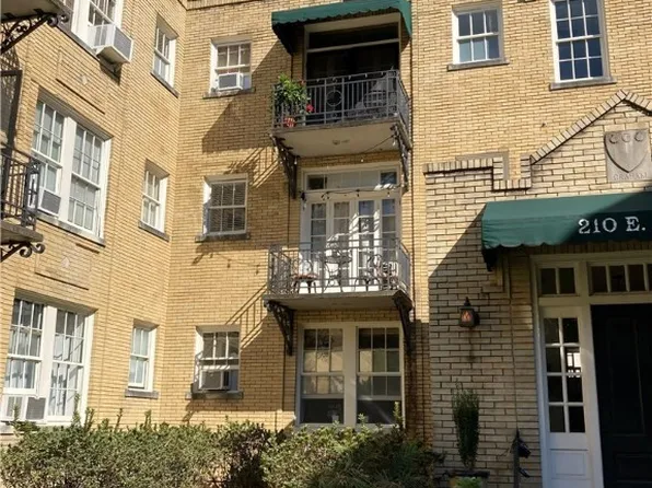 210 E State St APT 31, Savannah, GA 31401