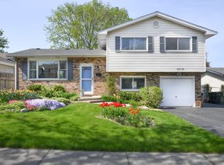 2718 Audrey Ave, Waukegan, IL 60087