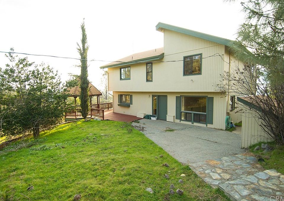 2nd image of 44624 Road 628
