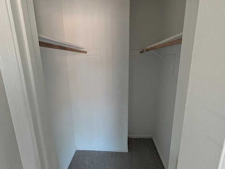 1939 Darnell Dr #1 — Photo 15