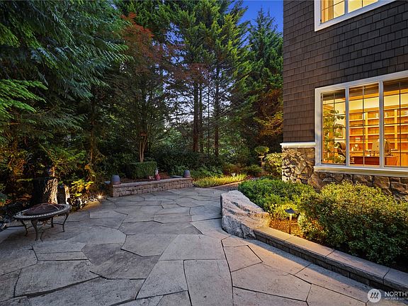 5th image of 25122 NE 18th Street