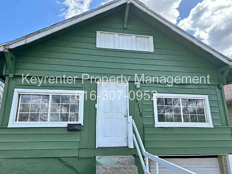 5115 Woodland Ave — Photo 1