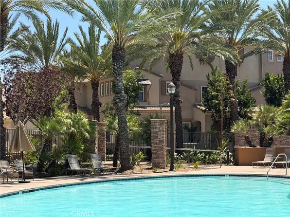 44960 Poppy Ridge Dr, Temecula, CA 92592