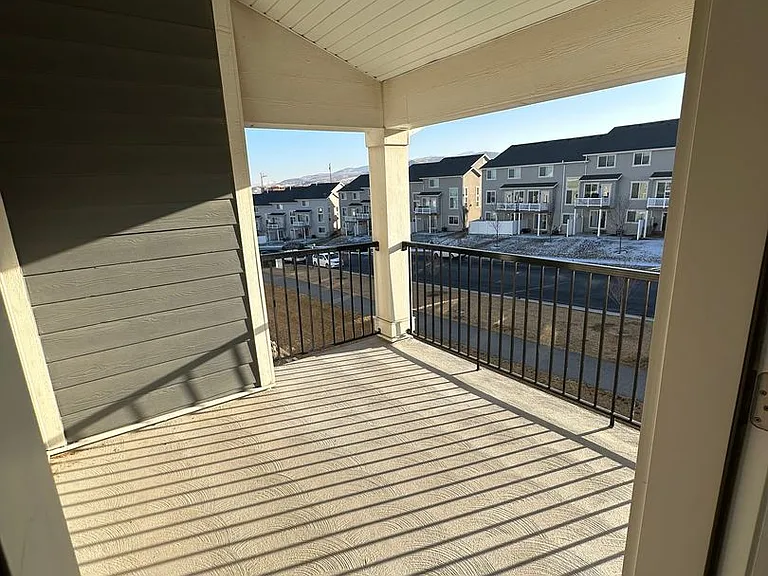 14506 S Ronan Ln #302 — Photo 7