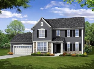 610 Westlawn Ave, Mukwonago, WI 53149