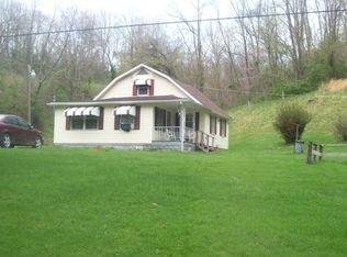 702 Narrows Run Rd, Sistersville, WV 26175