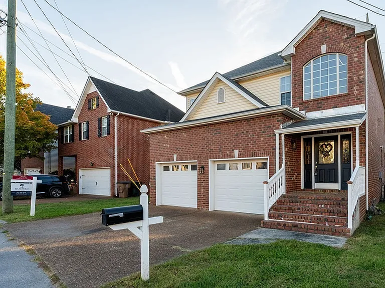 705 Brent Glen Pl — Photo 14