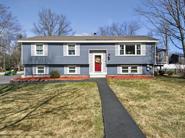 23 Birchwood Avenue, Rochester, NH 03867