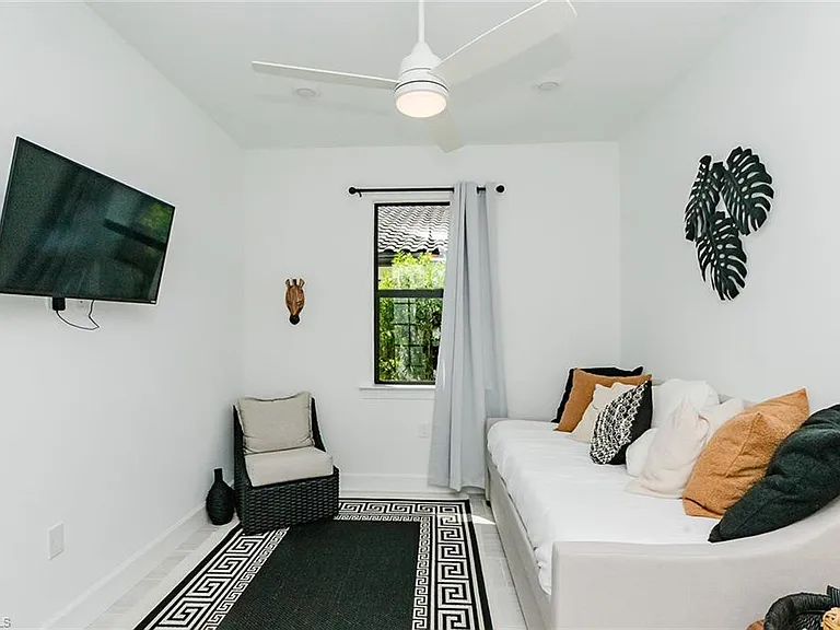 5939 Gala Dr — Photo 28