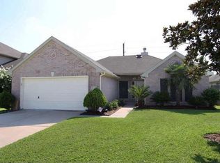 8714 Pleasantbrook Dr, Houston, TX 77095