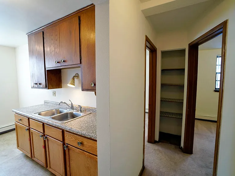 Priscilla Standish Apartments — Photo 21